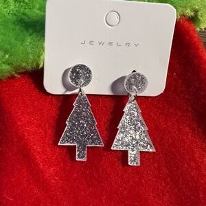Silver Sparkly Acrylic Christmas Tree Earrings NWT